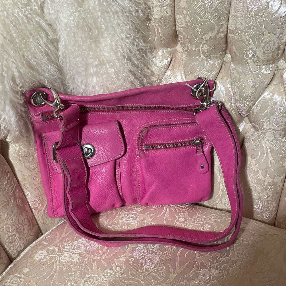 Roots Villager pink leather bag